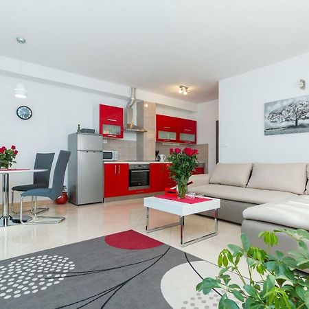 Apartment Jurasin Kaštela Buitenkant foto