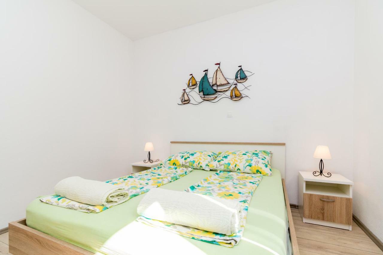 Apartment Jurasin Kaštela Buitenkant foto