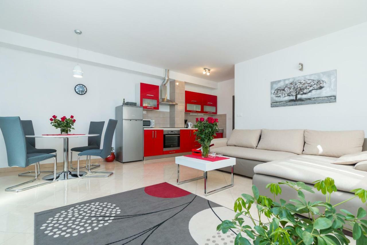 Apartment Jurasin Kaštela Buitenkant foto