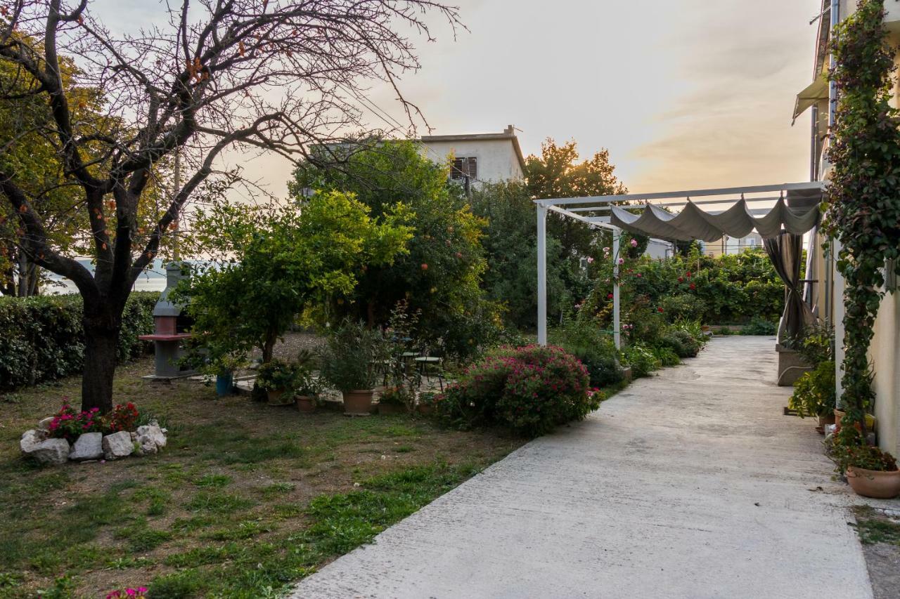Apartment Jurasin Kaštela Buitenkant foto